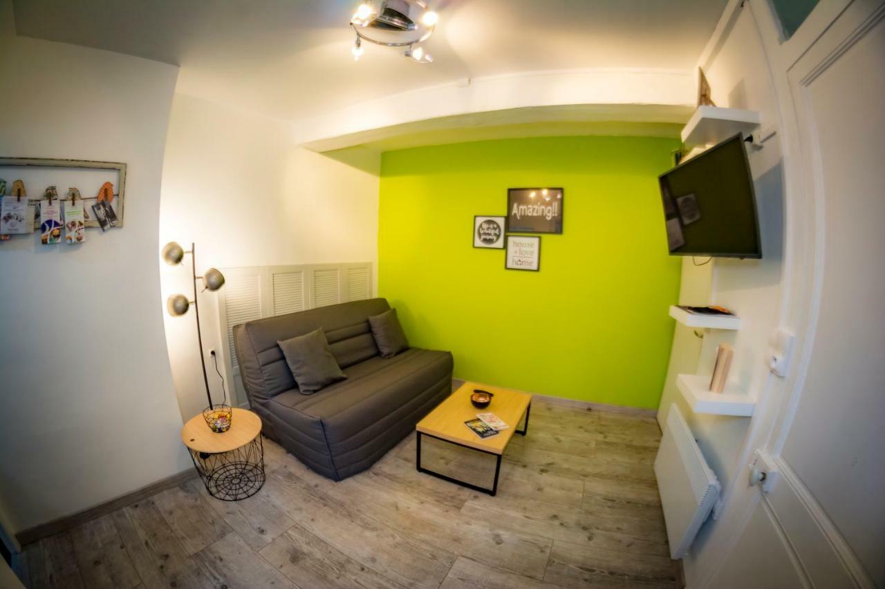 Apartamento CHEVAL DE TROYES - Ecrin de calme - HYPER CENTRE Exterior foto