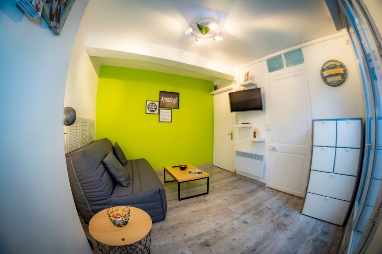 Apartamento CHEVAL DE TROYES - Ecrin de calme - HYPER CENTRE Exterior foto